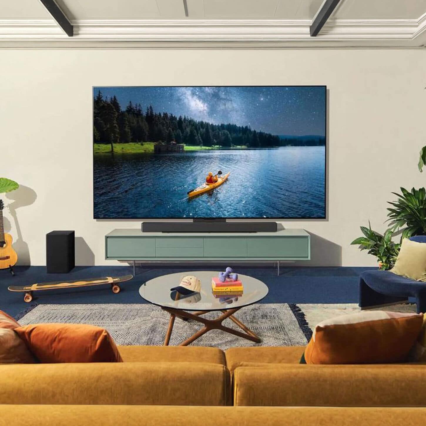LG 77" Class C5 Series 4K OLED evo AI - Smart TV
