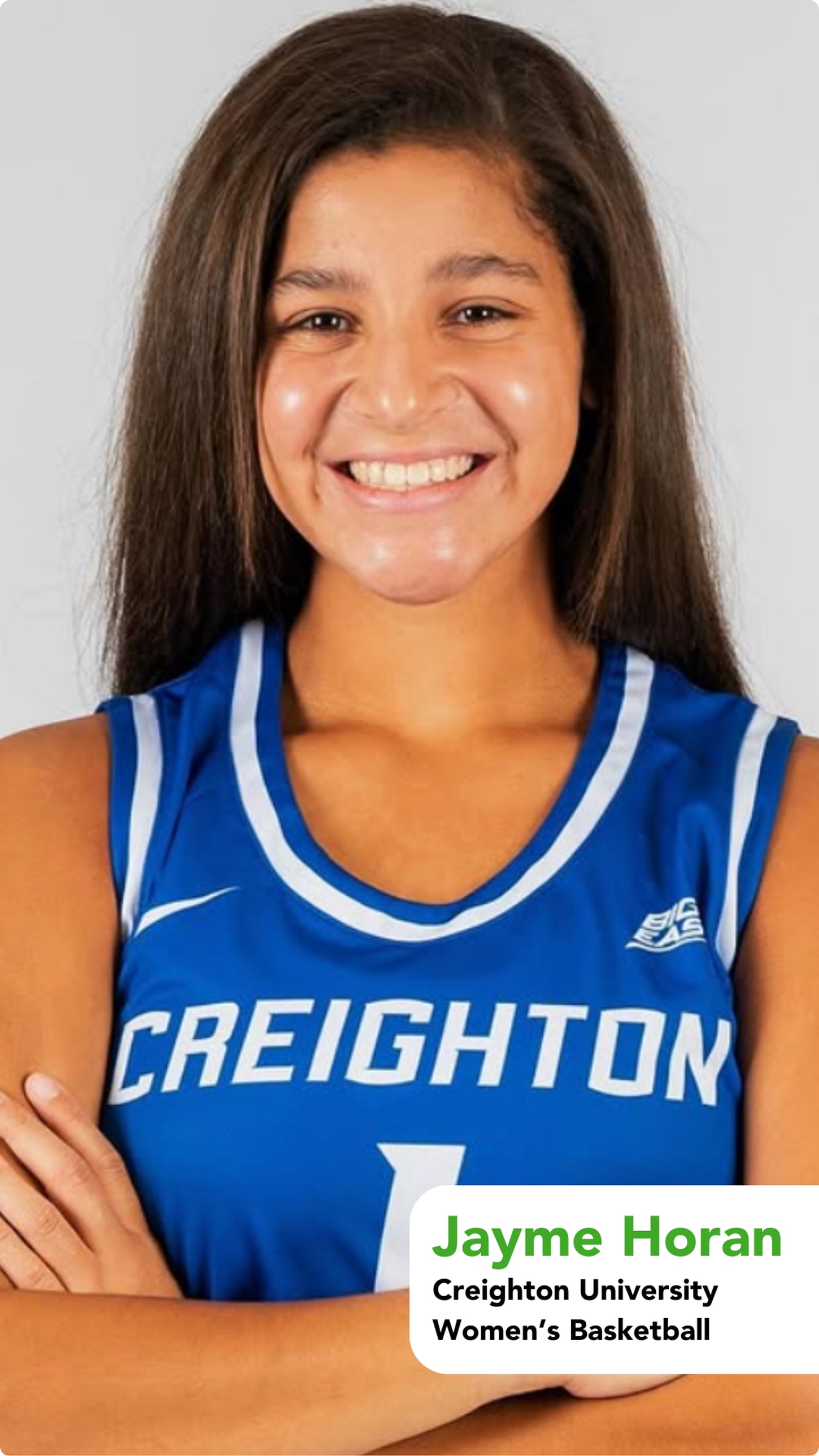 Women's basketball player Jayme Horan posing for picture