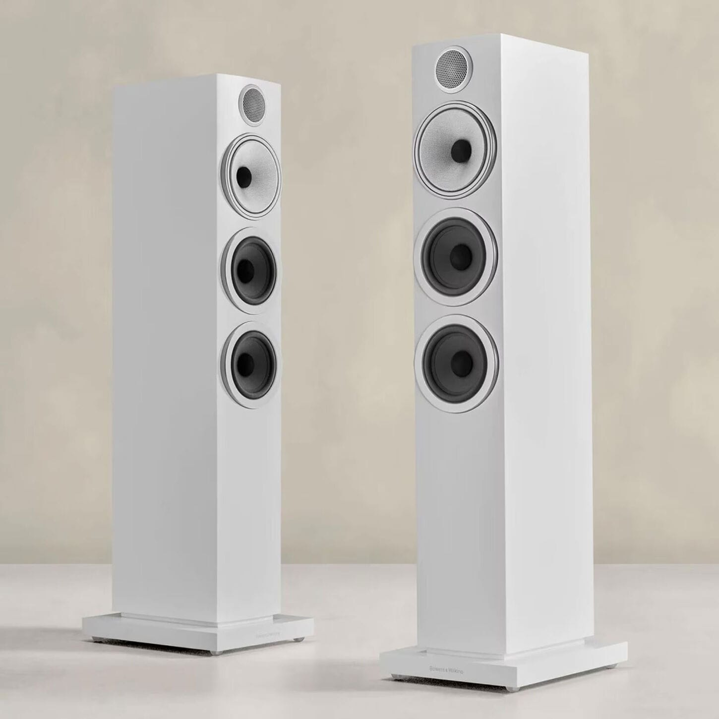 Bowers & Wilkins 700 Series 704