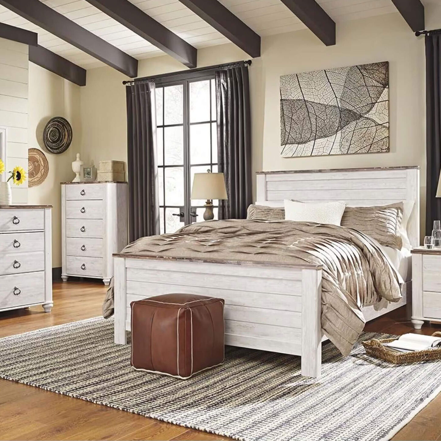 Ashley Willowton 4 Piece Queen Bedroom Set in Whitewash