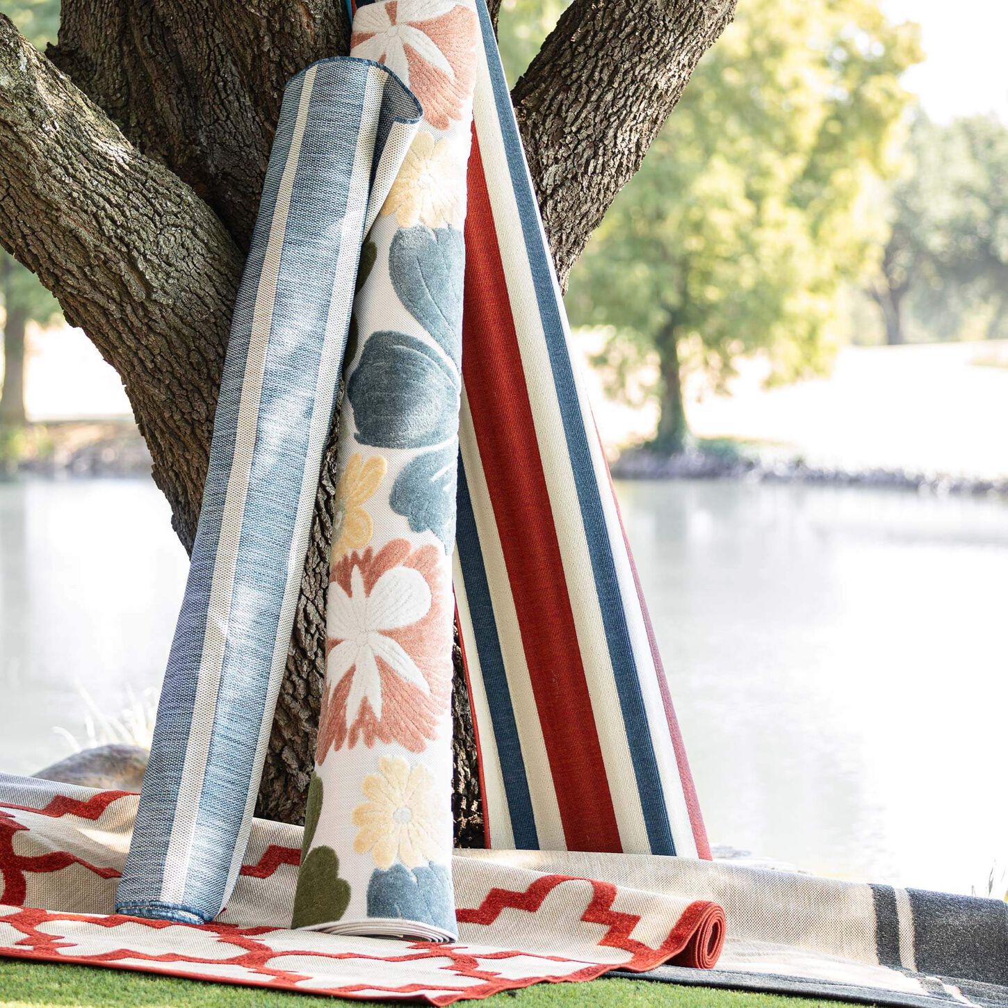 Nourison Positano POS03 Aqua and Ivory Indoor/Outdoor Area Rug