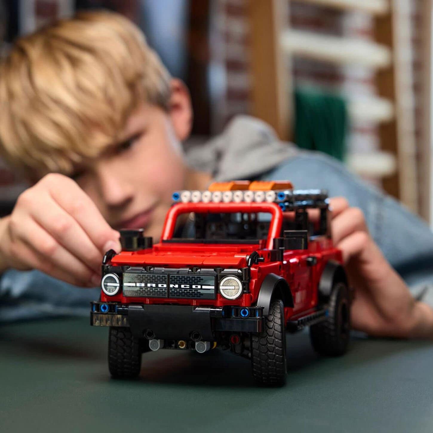 LEGO Technic Ford Bronco SUV Building Set