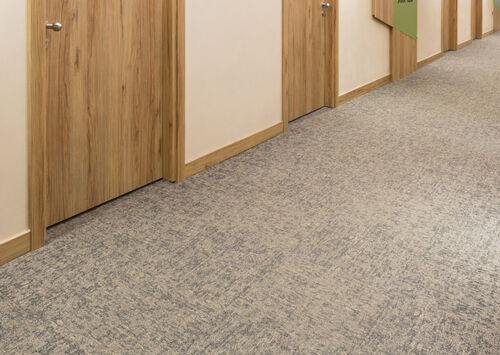 Hallway with new carpet