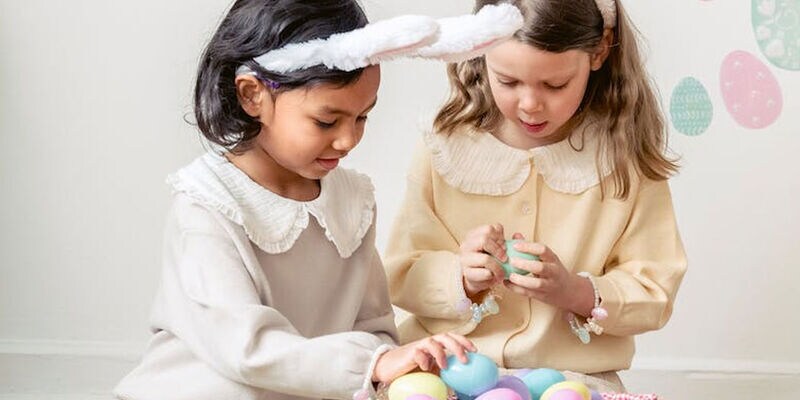 kids playing with toys