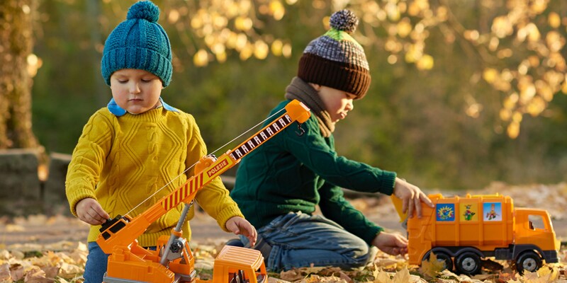 kids playing with toys
