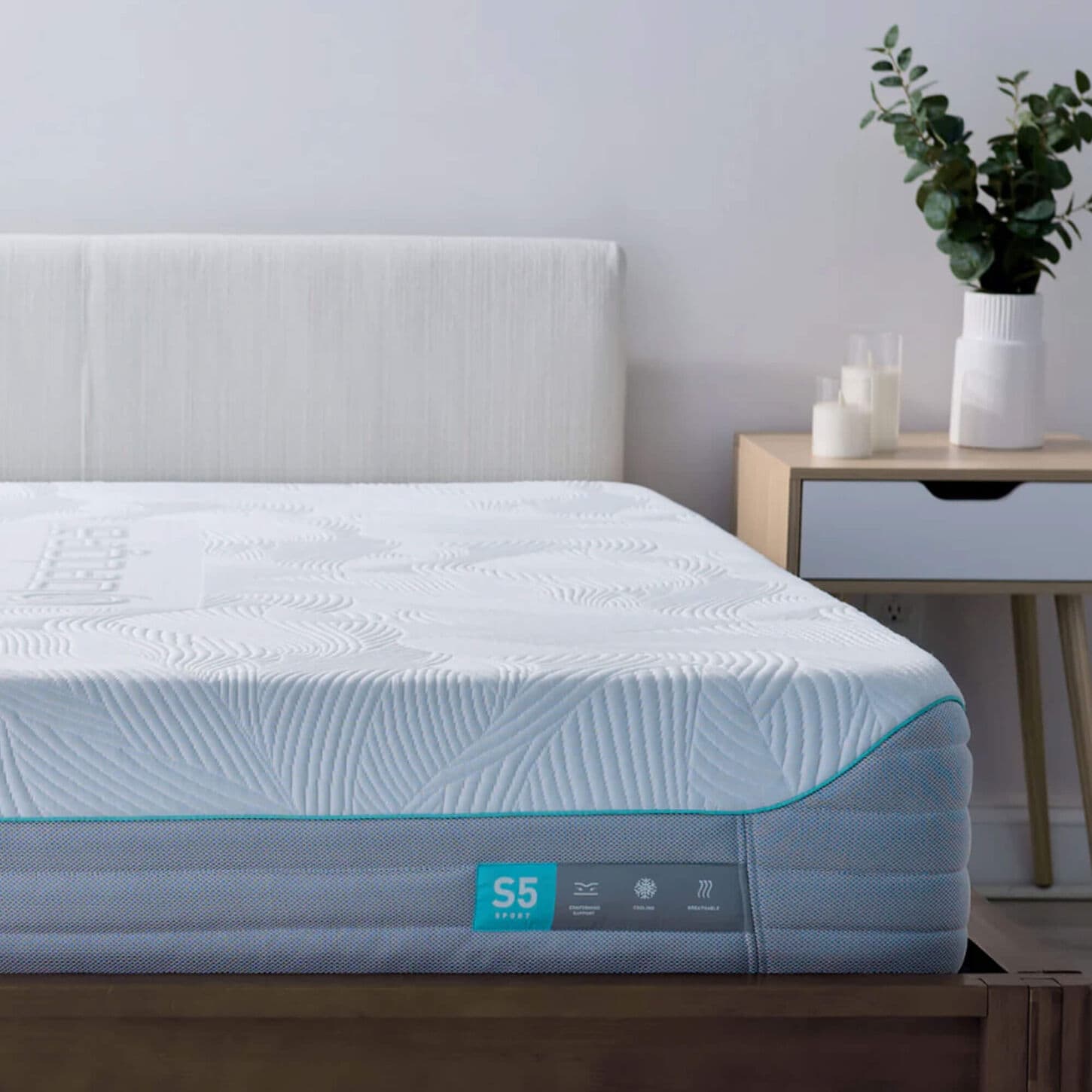 Bedgear S5 LS Medium King Mattress in a Box