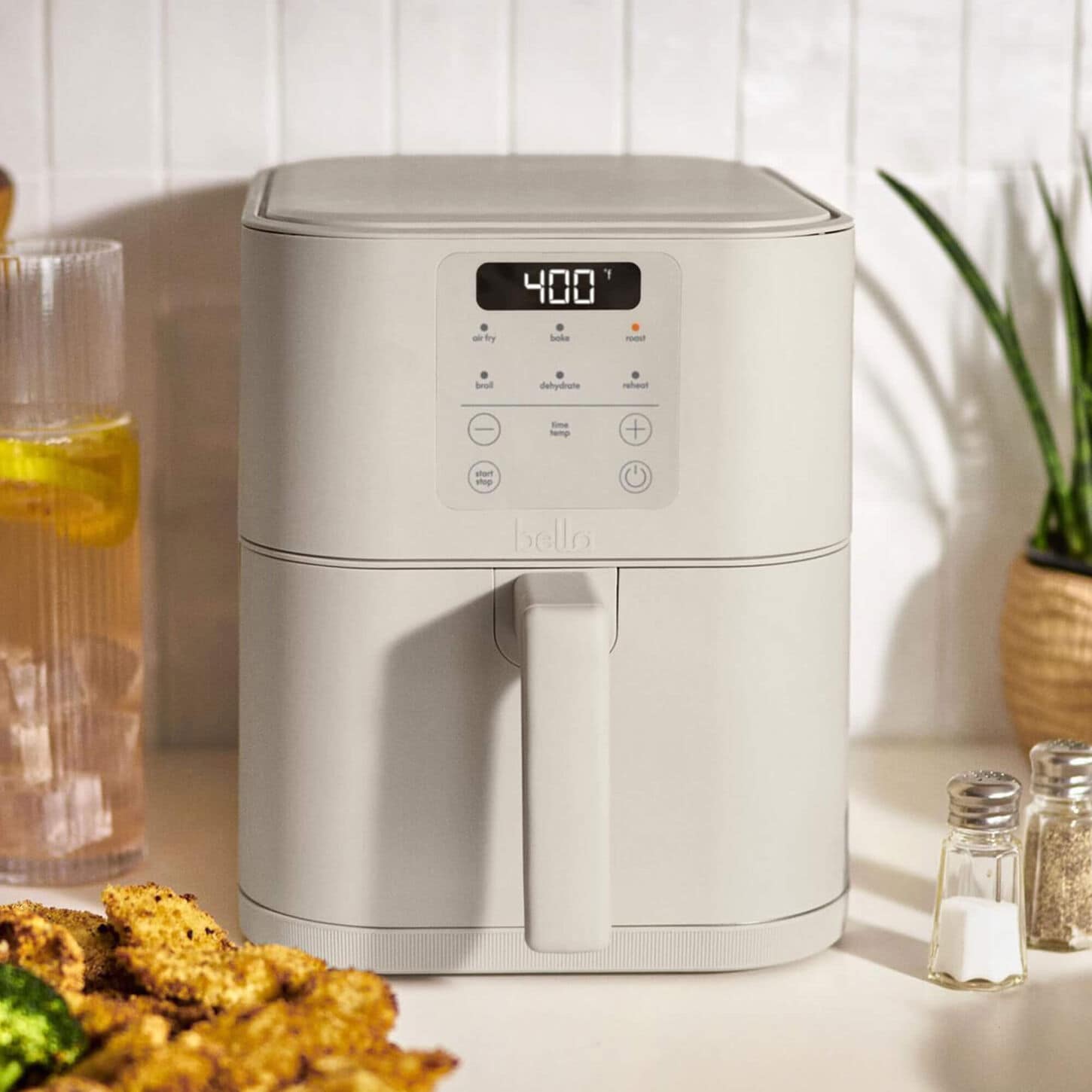 Bella air fryer in white