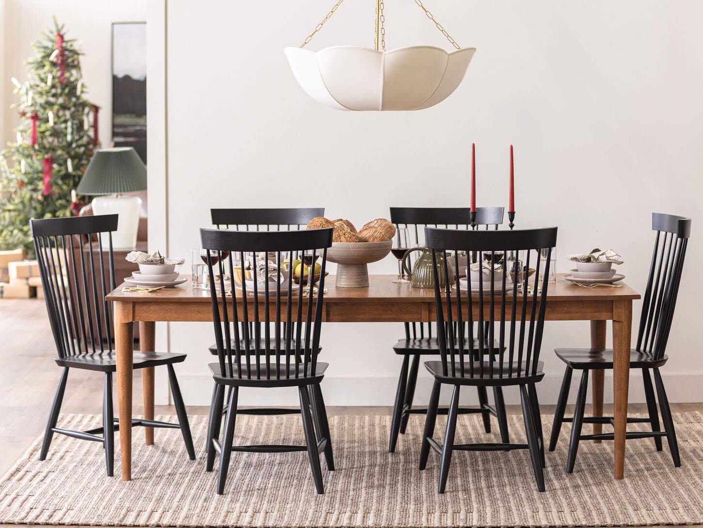 Dining set with holiday tree