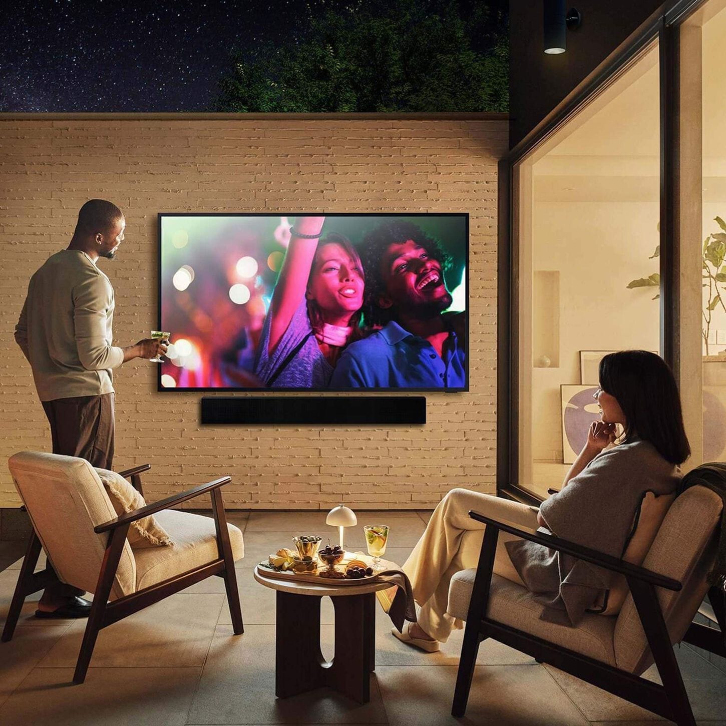 Samsung 75inch Class 4K The Terrace Full Sun QLED Outdoor TV in Titan Black - Smart TV