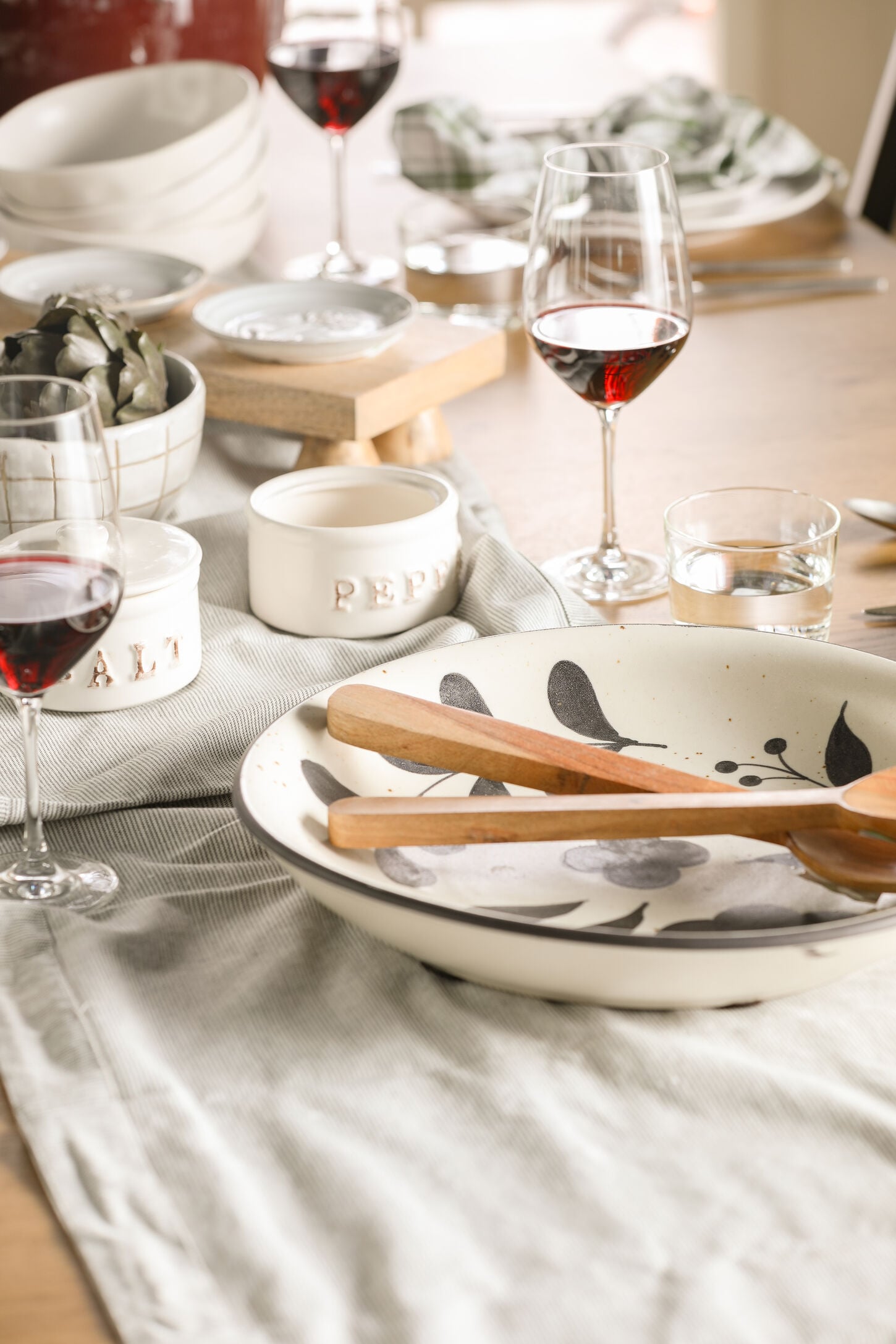 Entertaining, recipes and cooking with NFM