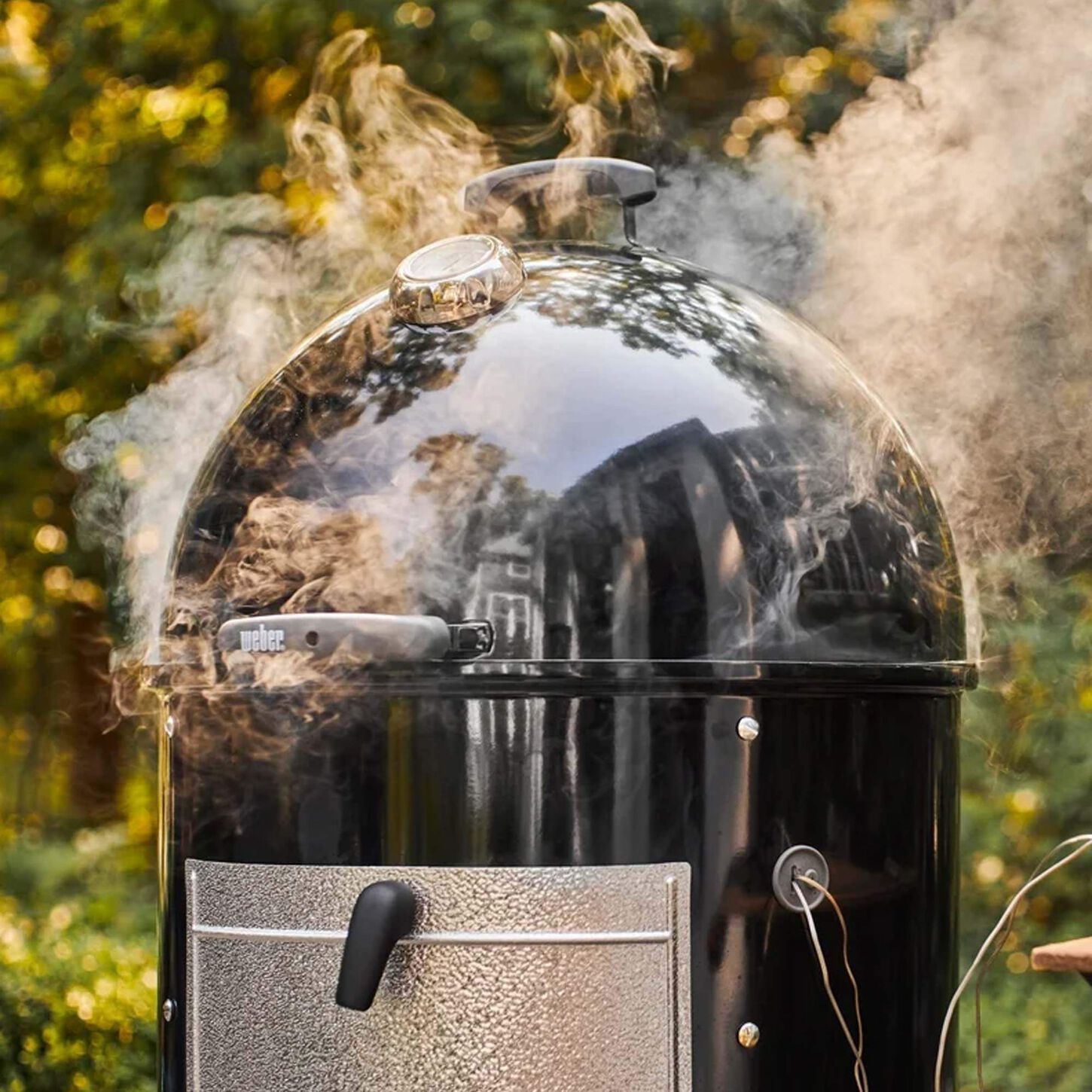 Weber 22 Inch Smokey Mountain Cooker Smoker in Black