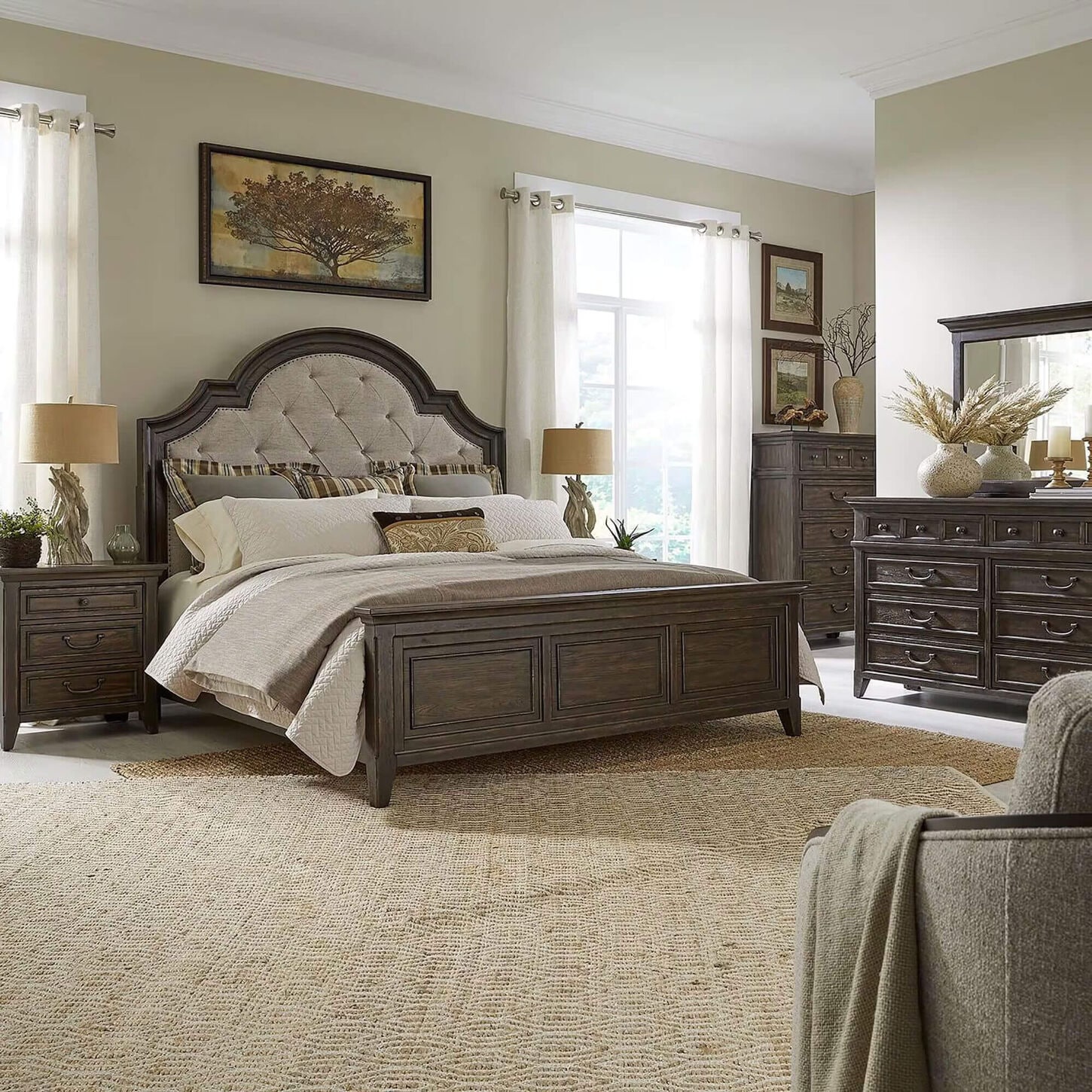 Belle Furnishings Paradise Valley 5-Piece King Bedroom Set in Saddle Brown