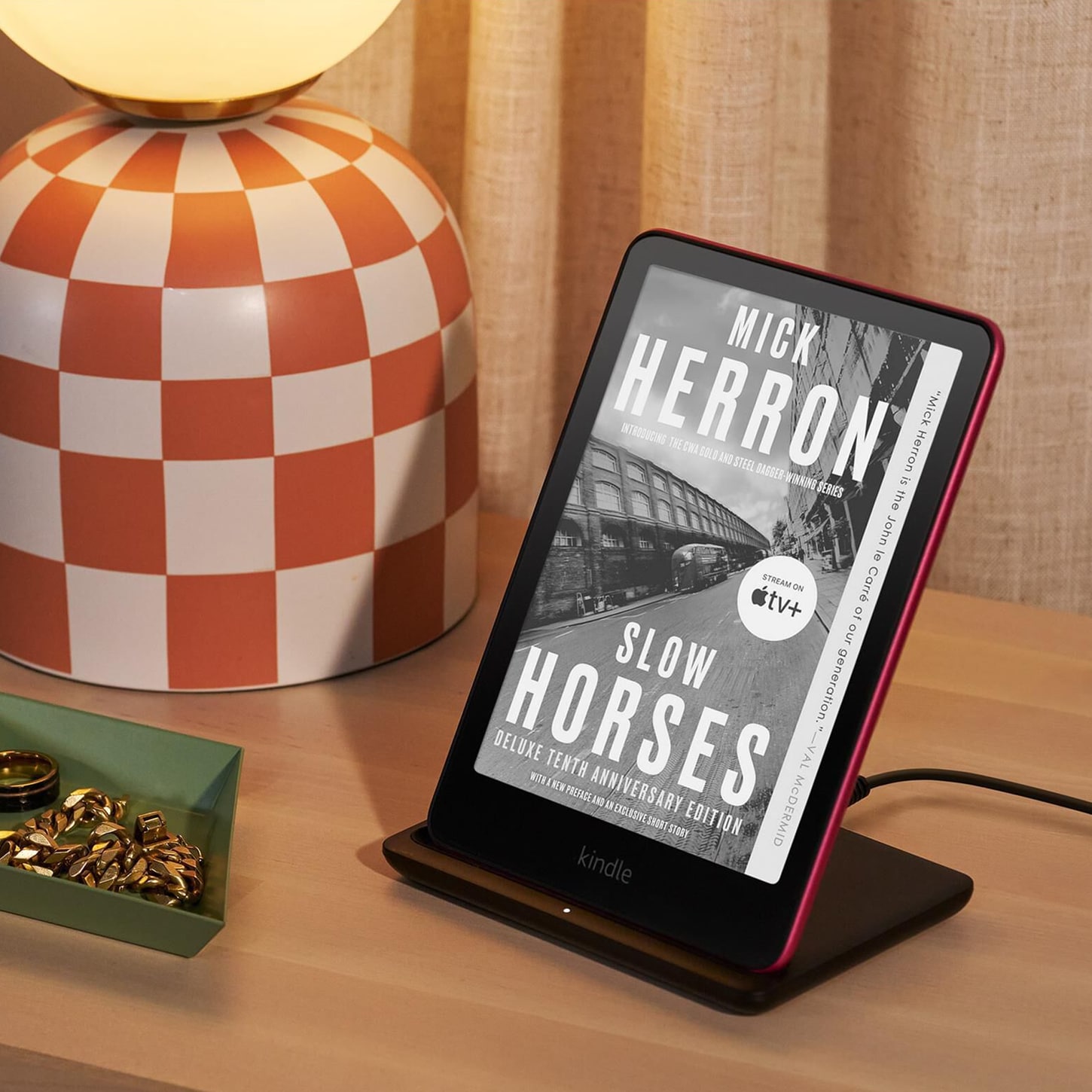 Amazon Kindle Paperwhite Signature Edition 32 GB (2024) in Metallic Raspberry