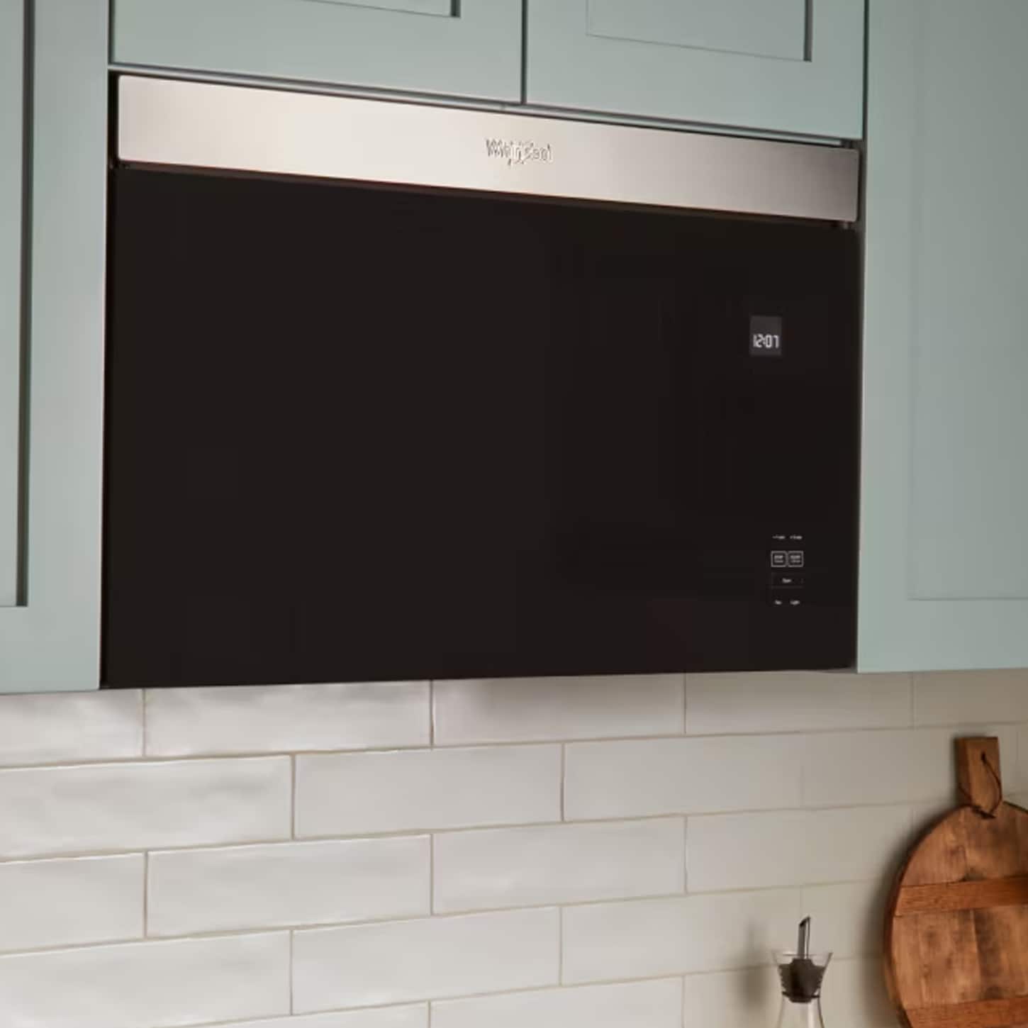 Whirlpool Microwave in Kitchen