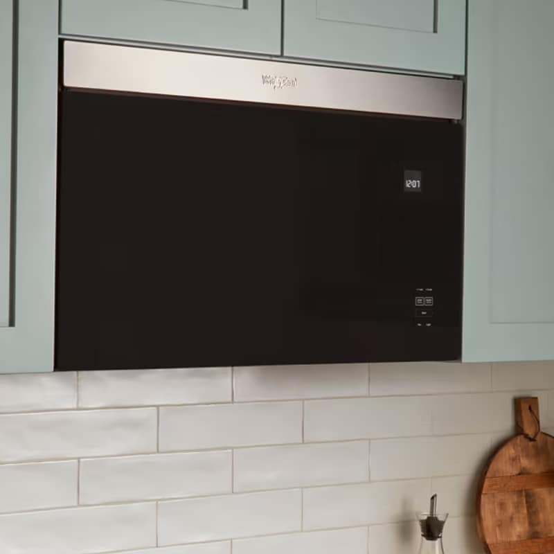 Whirlpool Microwave in Kitchen