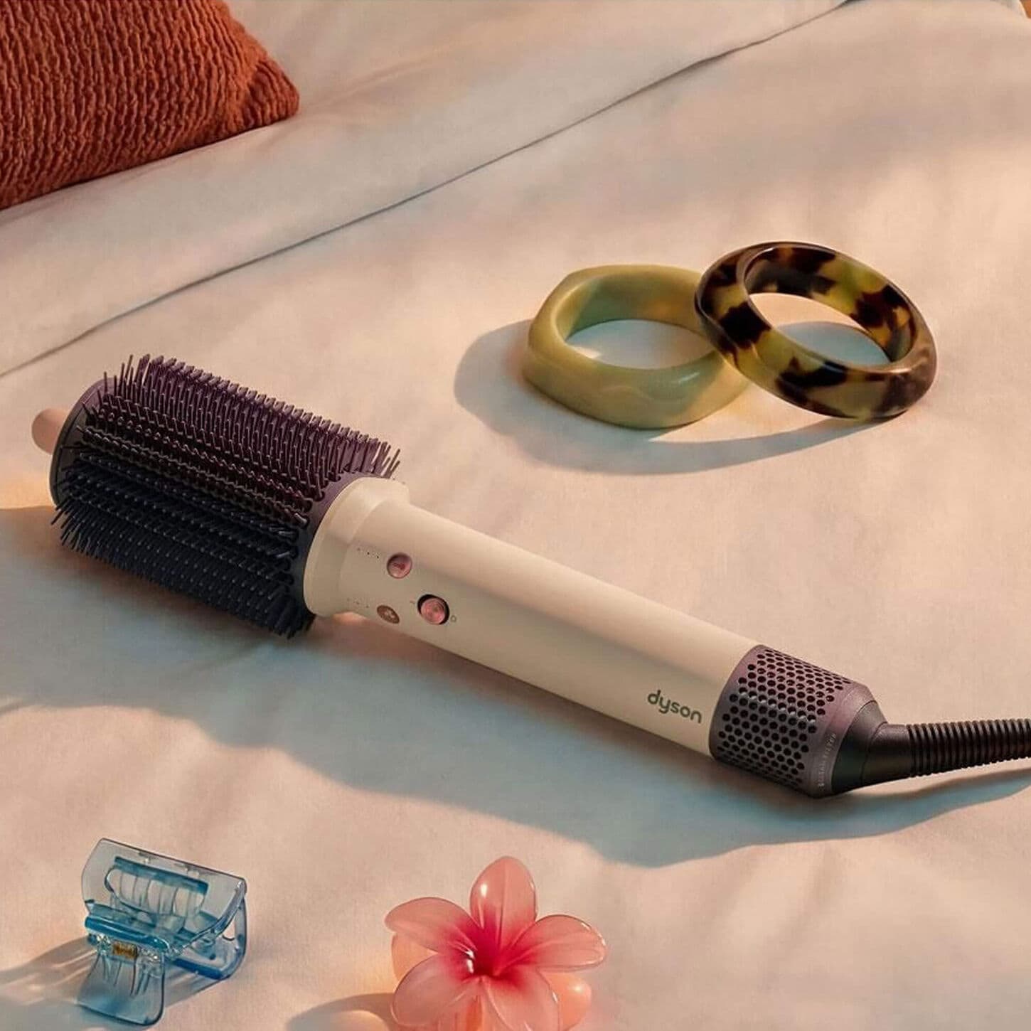 Dyson Airsmooth Styling Brush in Ceramic Pink and Rose Gold