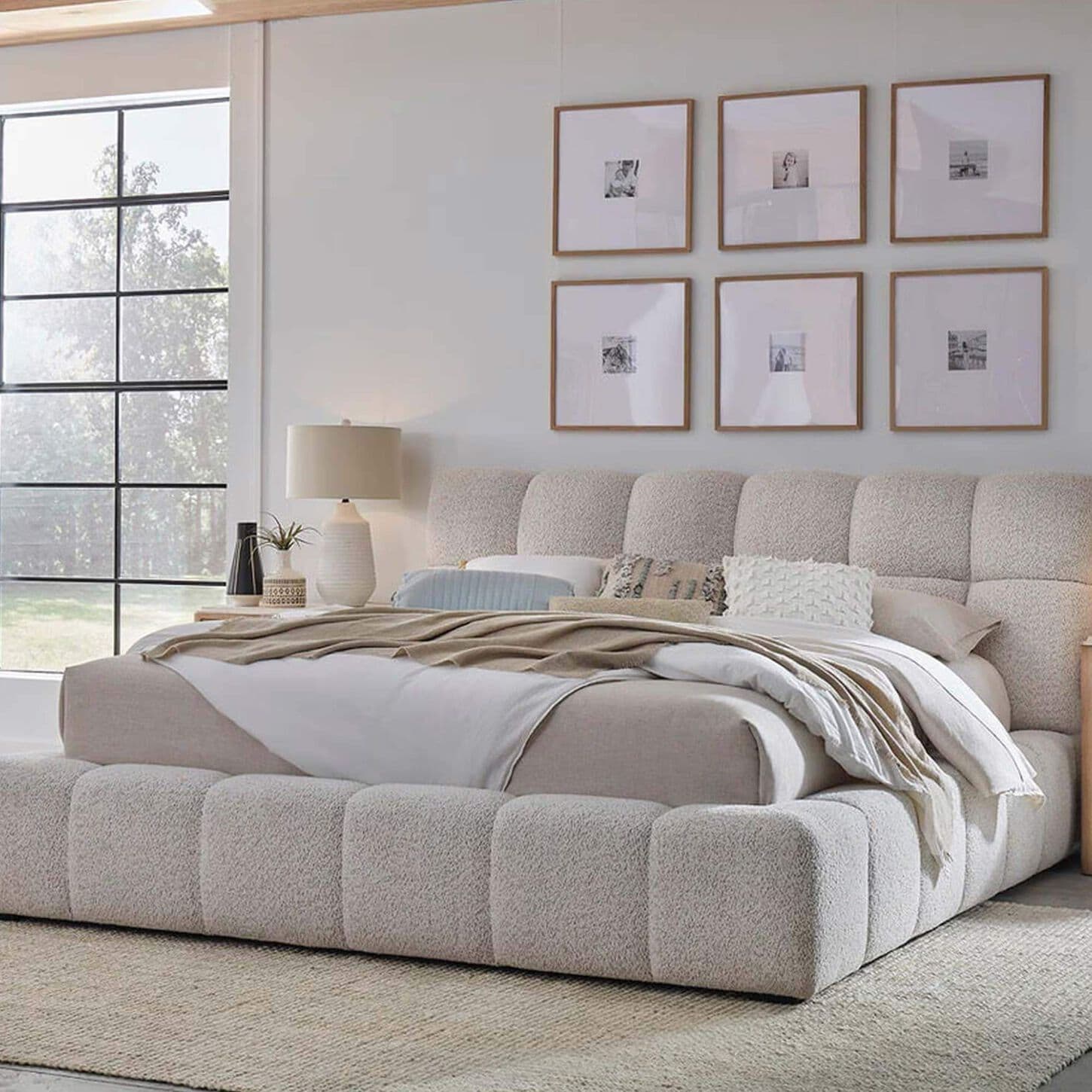 Simeon Collection Escape Queen Upholstered Platform Bed in Fluffy River Rock