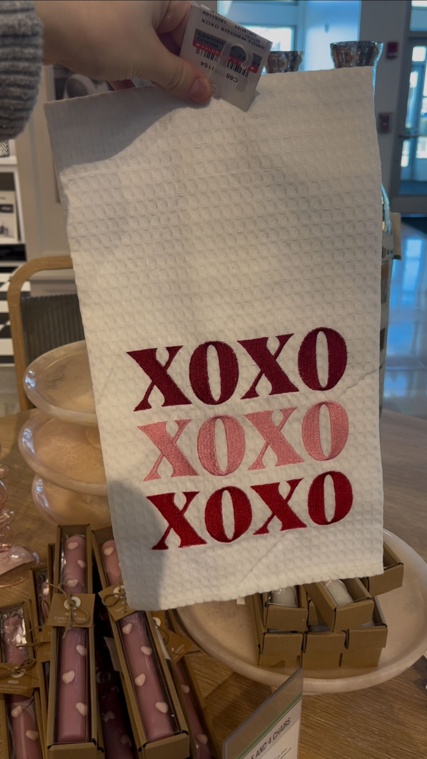 XOXO hand towel