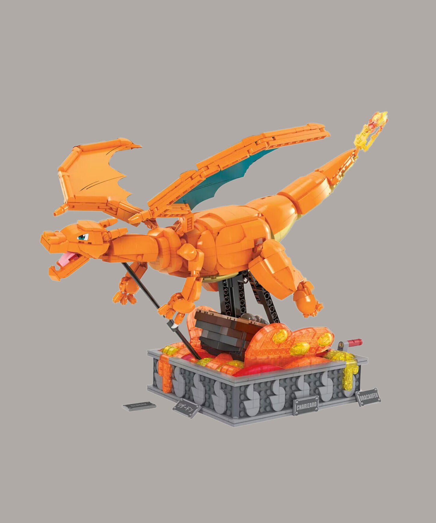 Mattel Mega Pokemon Charizard Building Set with Motion in Multicolor