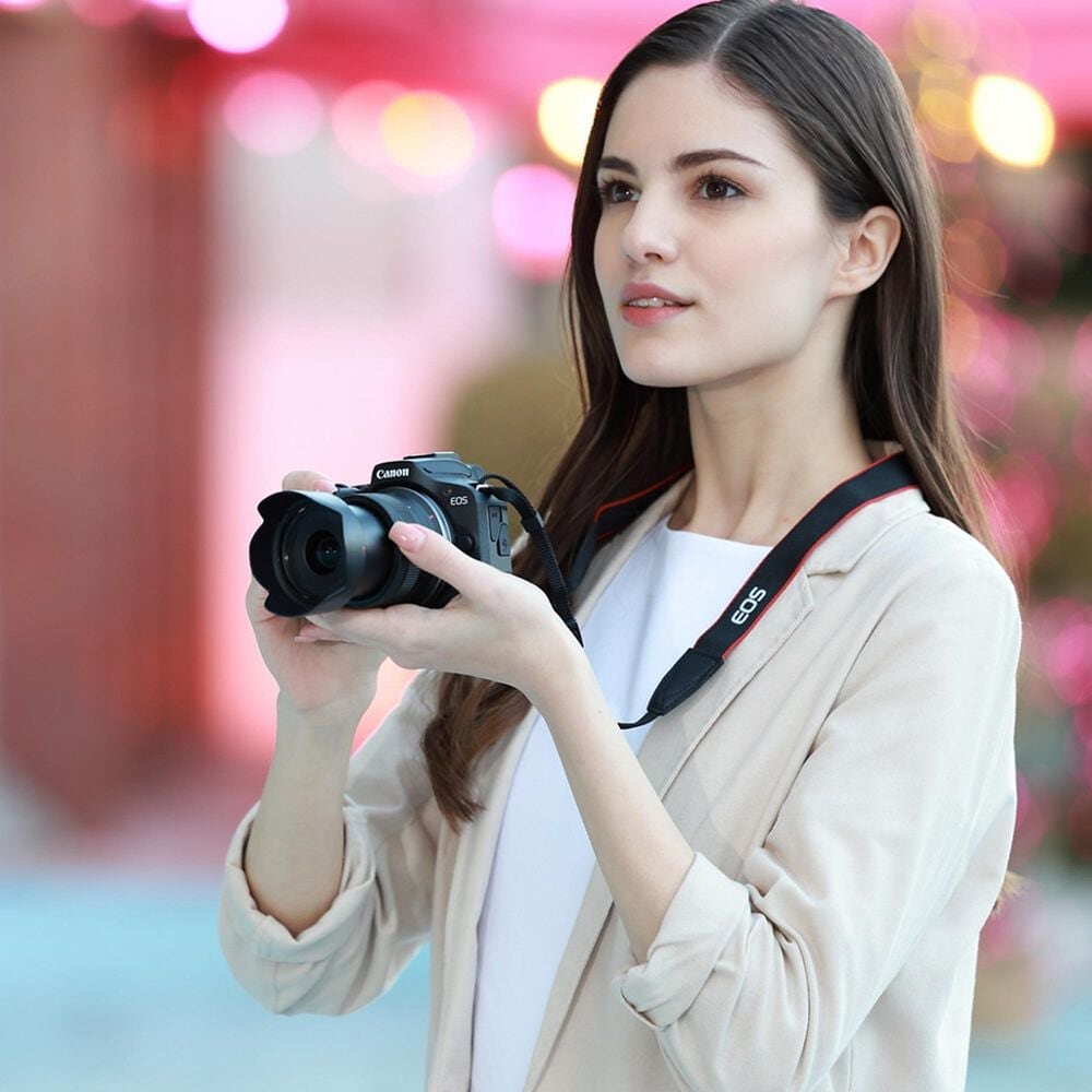 Canon EOS R100 Mirrorless Digital Camera with Double Zoom Lens Kit in Black, , large