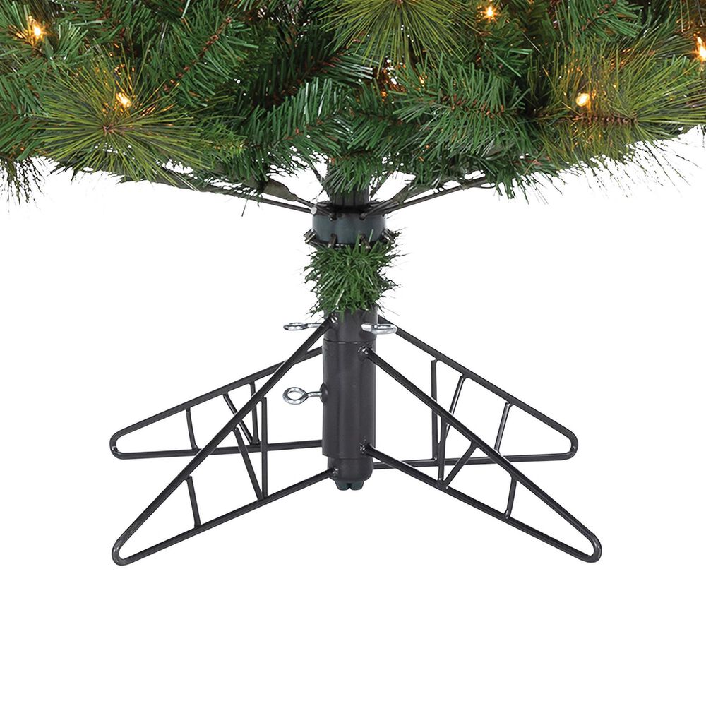 The Gerson Company 7.5&#39; Pre-Lit Baxter Pine Christmas Tree in Green, , large
