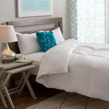 Allied Home Candice Olson Twin Down Comforter 550 Fill Power in White, , large