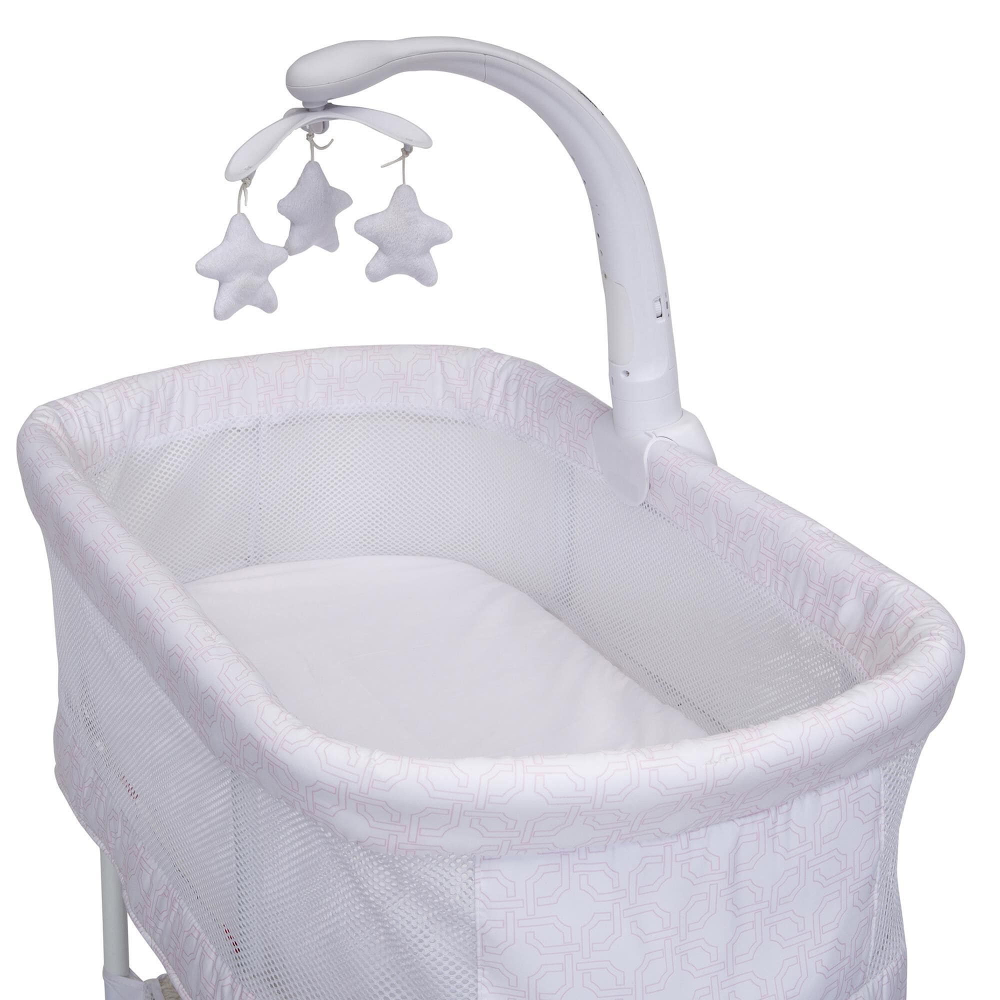 White rocking on sale bassinet