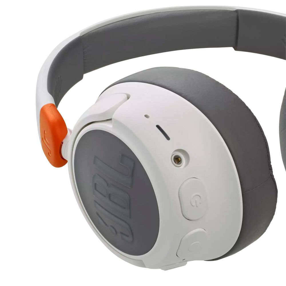 filosof Smitsom sygdom præmie JBL Wireless Over Ear Noise Canceling Kids Headphones in White | NFM