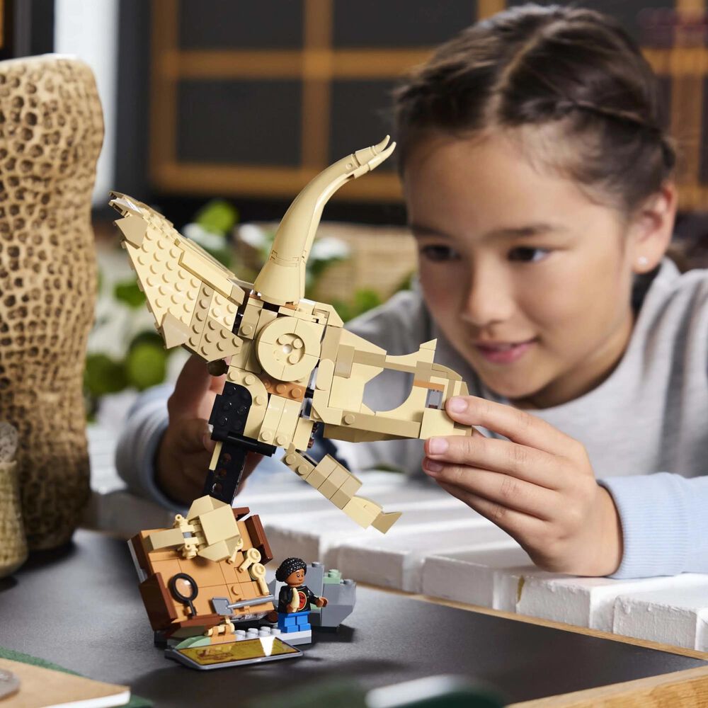 LEGO Jurassic World - Dinosaur Fossils Triceratops Skull Building Set in Multicolor, , large