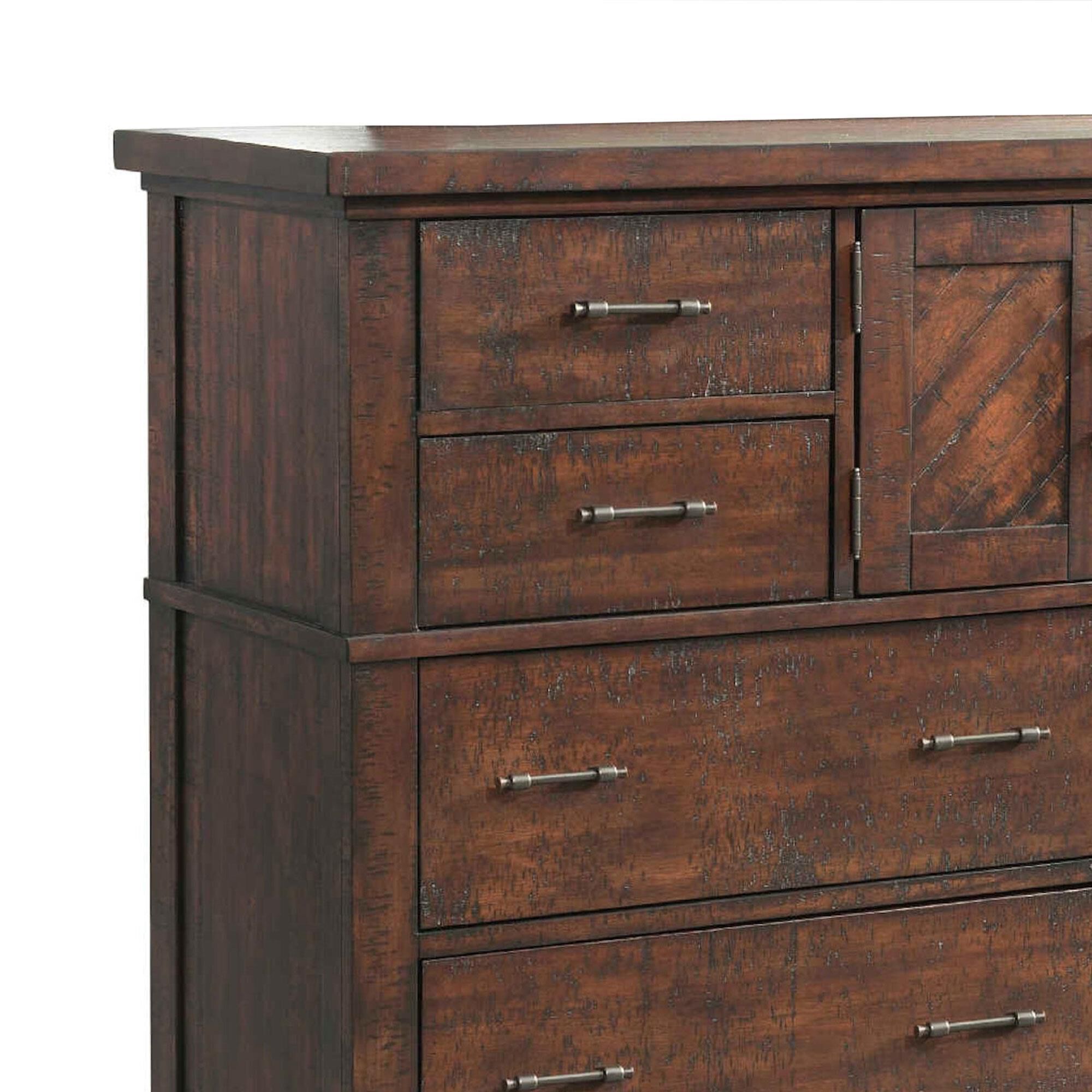 Mayberry Hill Jax 8-Drawer Dresser in Cherry