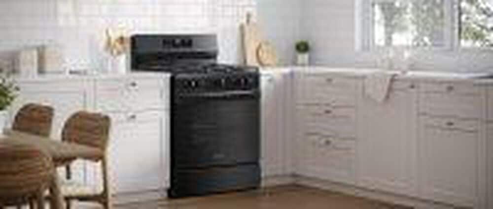 Frigidaire 30&quot; Freestanding Natural Gas Range in Black, , large