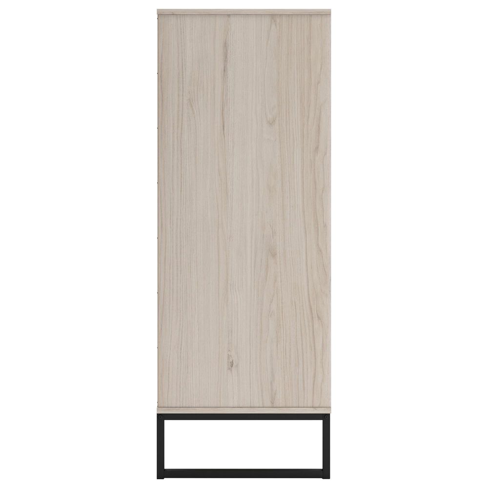 Ashley Socalle 5-Drawer Chest in Light Natural, , large