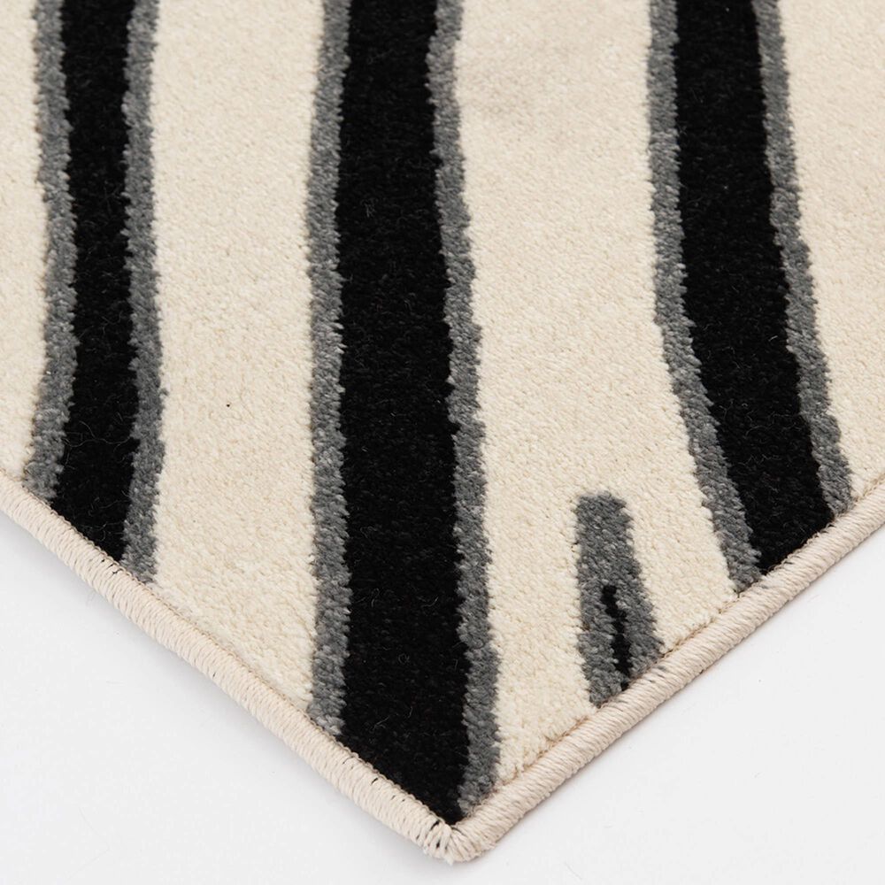 Central Oriental Terrace Tropic Jayla 6&#39;7&quot; x 9&#39;6&quot; White and Black Area Rug, , large