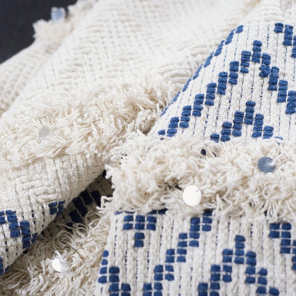 Safavieh Theanna 50&quot; x 60&quot; Throw in Ivory and Blue, , large