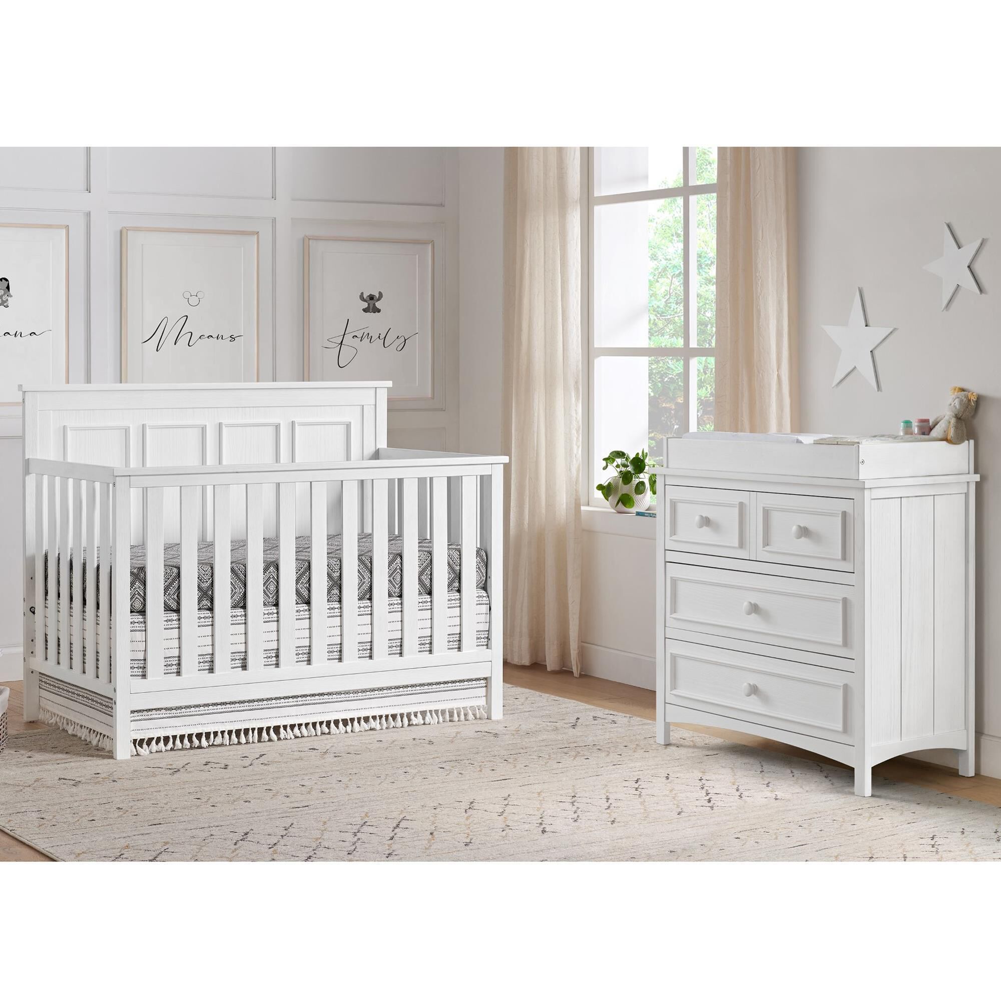 Oxford Baby Bennett Nursery Set in Rustic White
