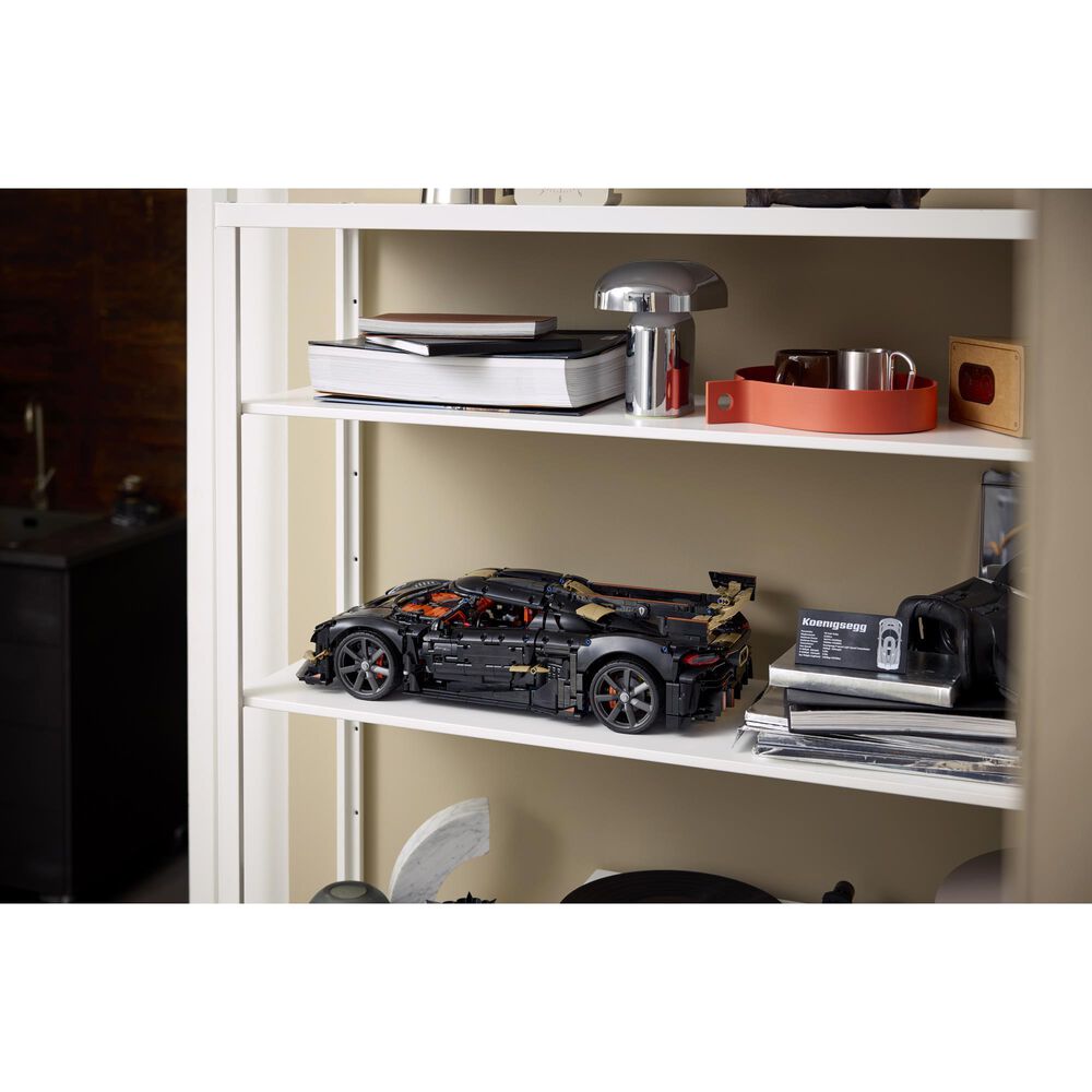 LEGO Technic Koenigsegg Sadair Spear Megacar Building Set, , large