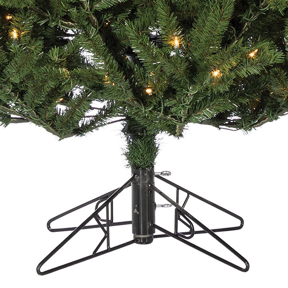 The Gerson Company 7.5&#39; Pre-Lit Artificial New England Pine with White Lights in Green, , large