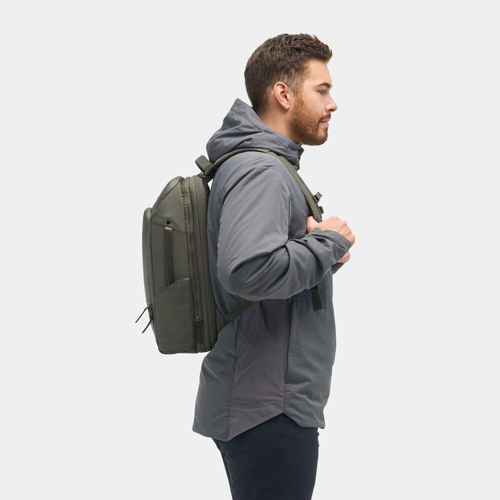 Nomatic 14L Travel Pack in Olive, , large