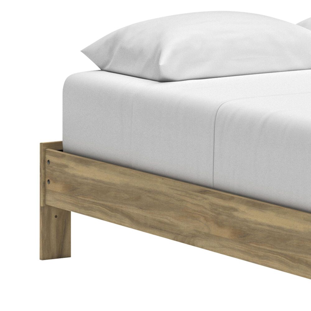 Ashley Bermacy Queen Platform Bed in Light Brown, , large