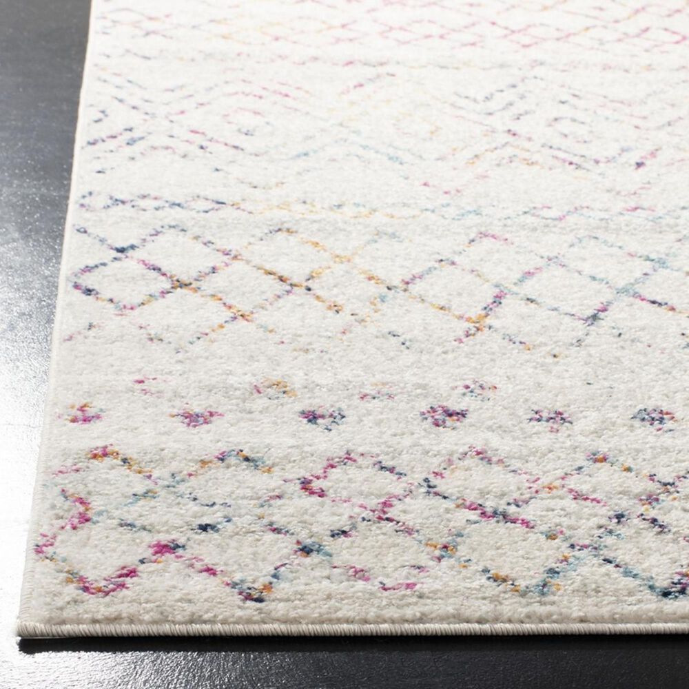 Safavieh Madison MAD798A 5&#39;1&quot; x 7&#39;6&quot; Ivory and Fuchsia Area Rug, , large