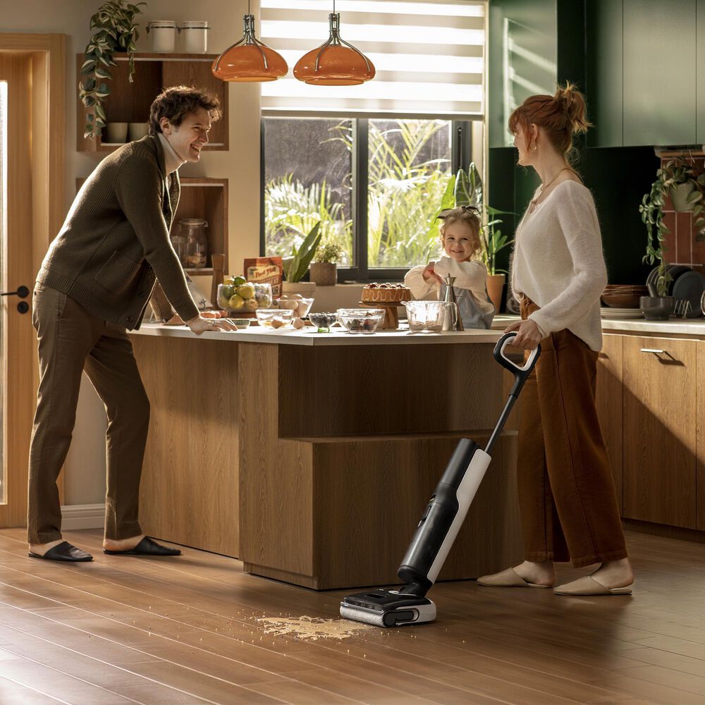 Roborock F25 Wet and Dry Vacuum Cleaner in Black, , large