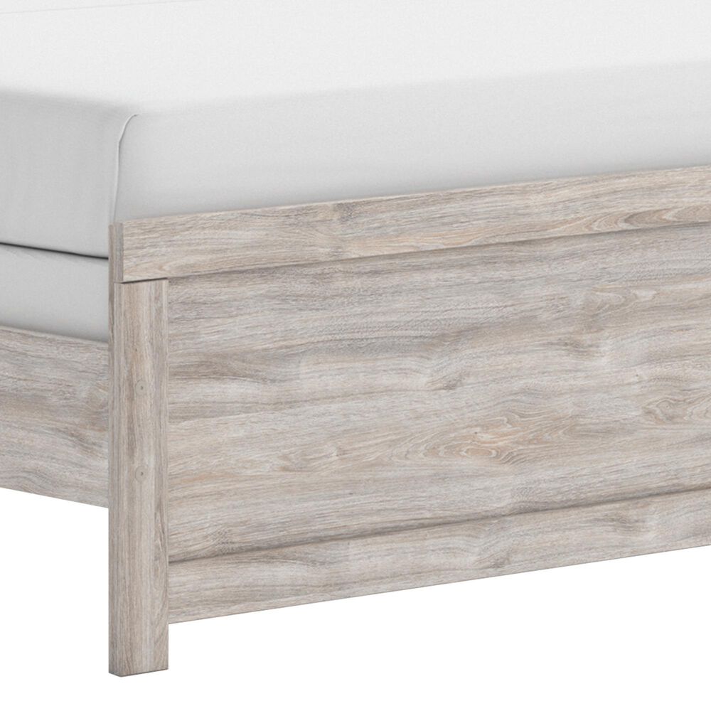 Ashley Broachmyn King Panel Bed in Gray, , large
