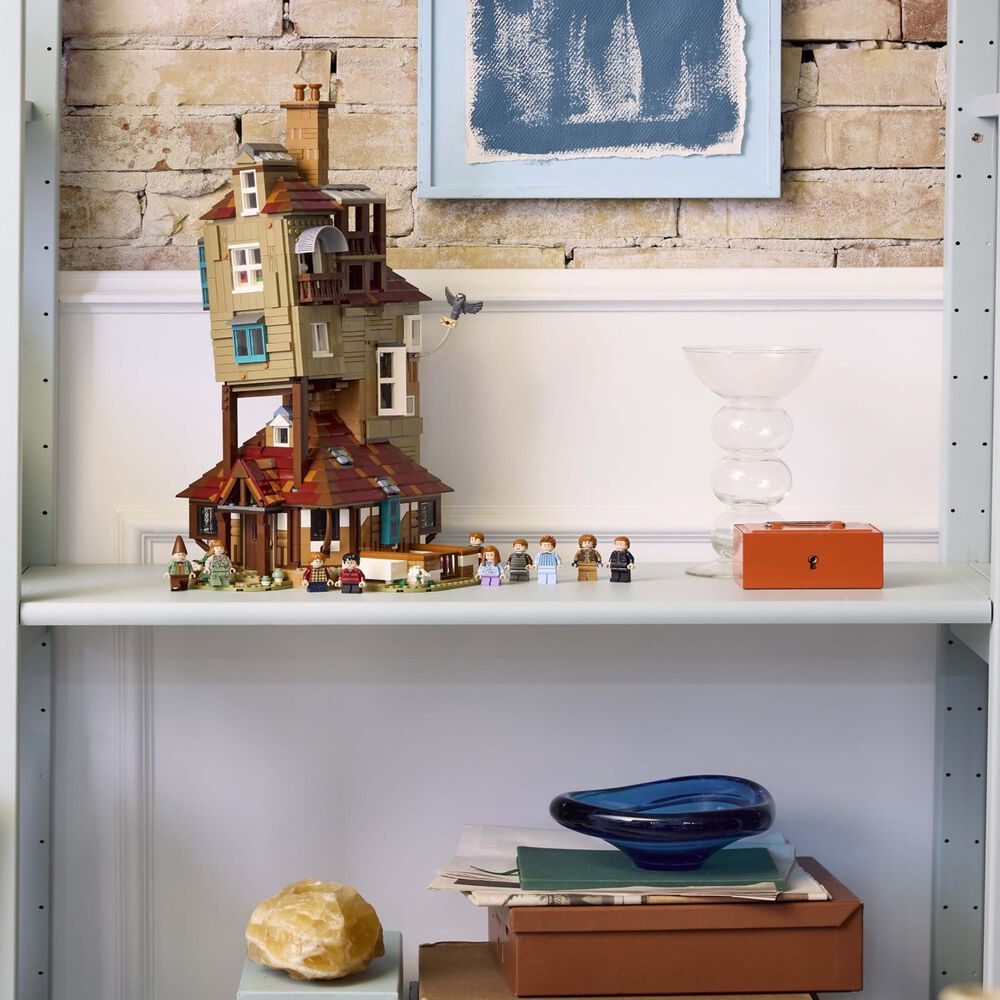 LEGO Harry Potter The Burrow, , large