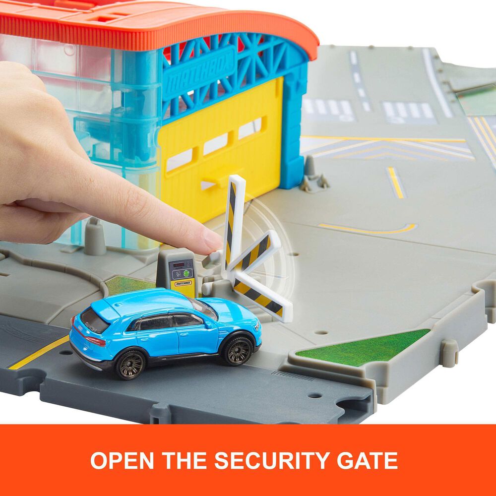Matchbox Airport Takeoff Adventure Playset in Multicolor, , large