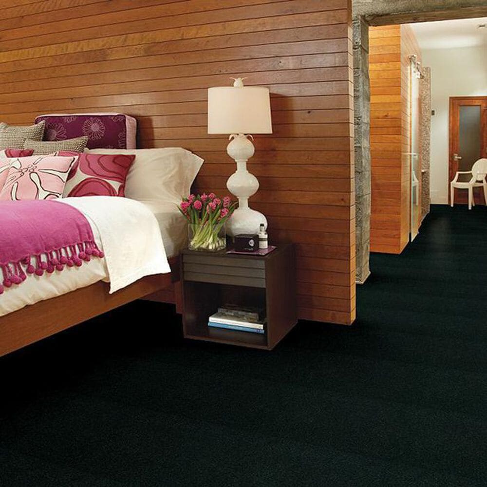 Shaw Emphatic II 30 Carpet in Mountain Pine, , large
