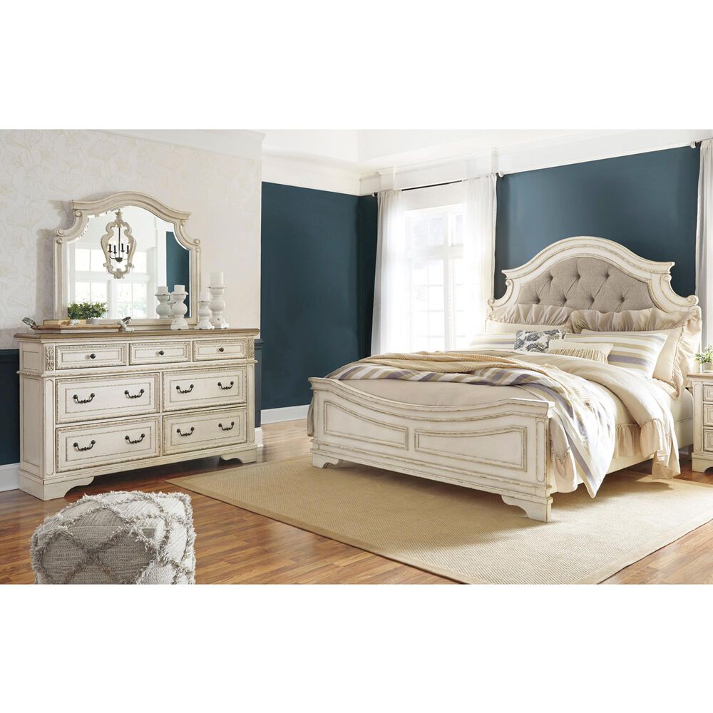 Ashley Realyn 2-Piece Queen Panel Bedroom Set in Chipped White, , large
