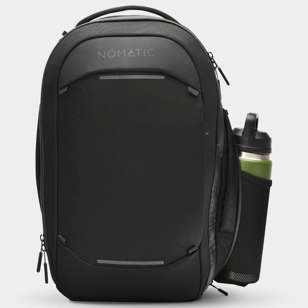 Nomatic Navigator 15L Backpack in Black, , large