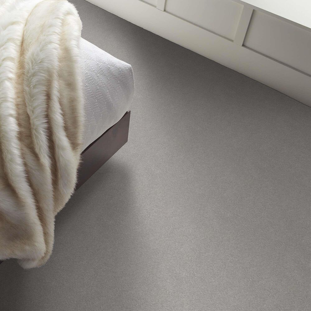 Shaw Montage I Carpet in Gray Classic Silver, , large