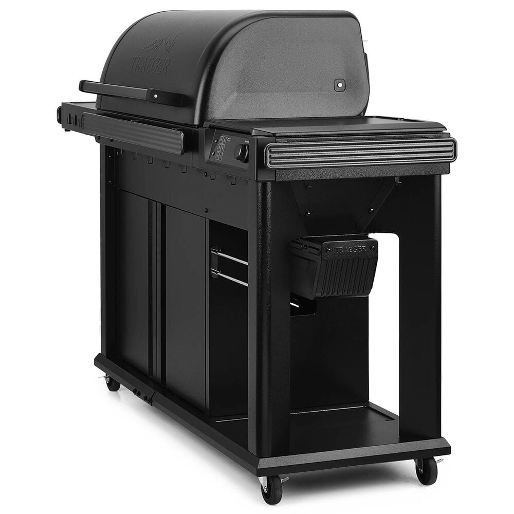 Traeger Grills Woodridge Pro Plus Pellet Grill in Black, , large