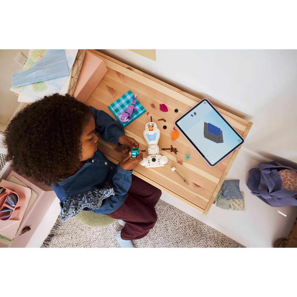 LEGO Disney Olaf and Bruni's Picnic Fun Building Set, , large